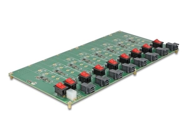Delock M.2-testkort for 8 x M.2 NVMe Key M SSD med SFF-8643-kontakt