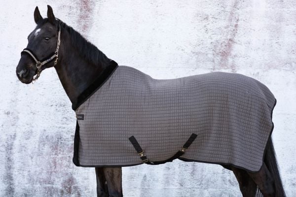 Jacson Flyinge Coolertäcke Beige 115 115cm