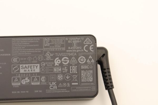 Lenovo - USB-C-strømadapter - AC 100-240 V - 65 watt - CRU - for IdeaPad Gaming 3 16ARH7; ThinkPad C14 Chromebook; L13 Gen 3; L13 Yoga Gen 3