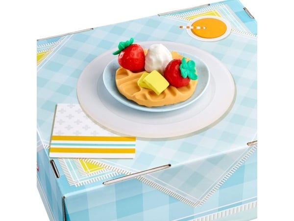 LT Creative Chefs Waffles Kit