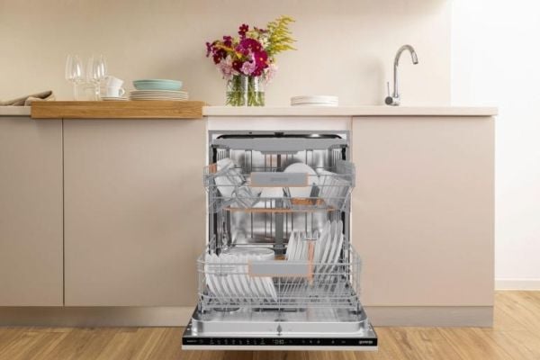 Gorenje GV673A66, Fullstendig innebygget, Full størrelse (60 cm), Svart, Berøringskontroll, 2 kurver, Øvre