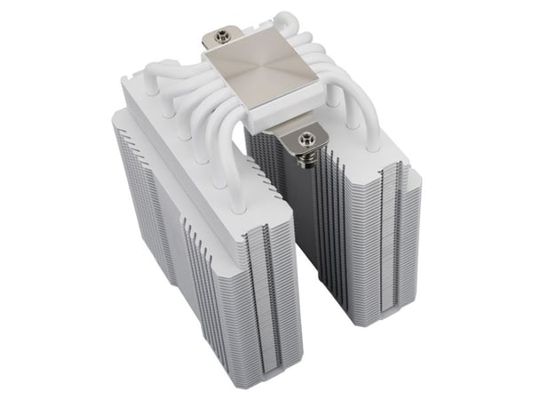 Thermalright Peerless Assassin 120 White -prosessorijäähdytin valkoisena