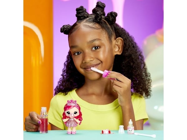 MGA Viihde Yummiland Lipgloss Doll- Bianca Bubblegum, Minidukke, Pige, 4 År, Dreng/Pige, Flerfarvet