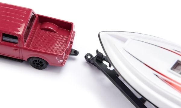Siku Ford F150 med motorbåt
