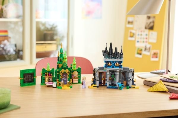 LEGO Wicked 75689 Emerald City og Kiamo Ko-slottet