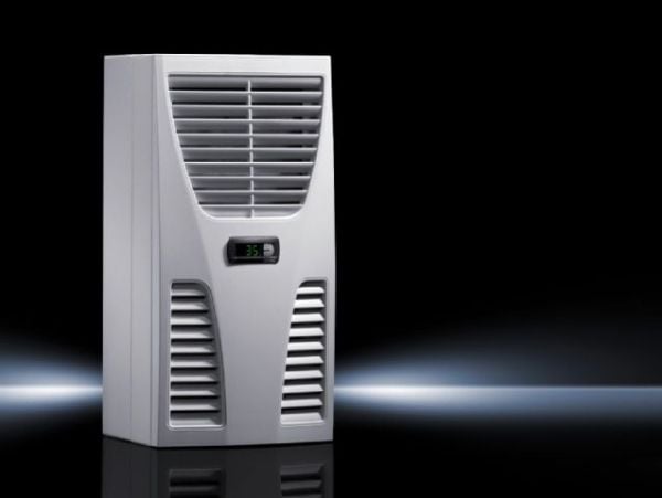Rittal veggmontert 230V 500WSK 3303500TopTherm Blue e Comfortcontroller (3303500)