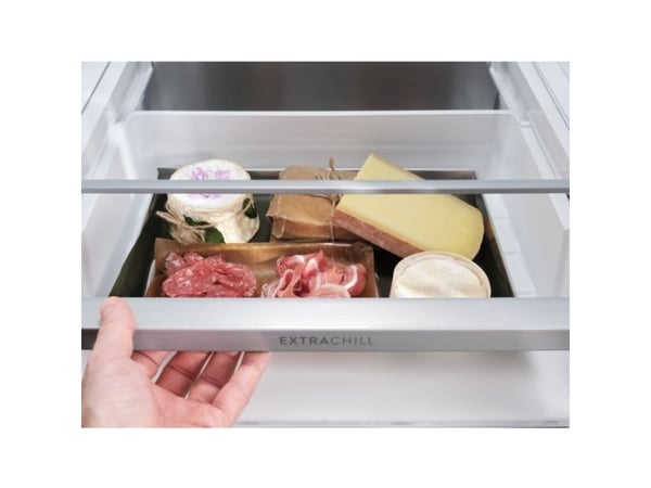 Electrolux LNT7MC36X kjøle-/fryseskap, stål