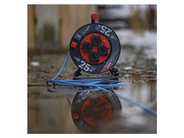 Emos P08525W, 4 AC-utganger, Type C, 230 V, 3680 W, 16 A, 1,5 mm²