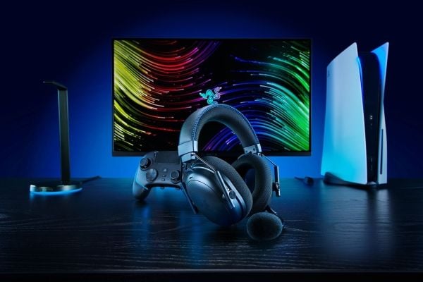 Razer BlackShark V3 Pro - Headset - fullstorlek - trådlös