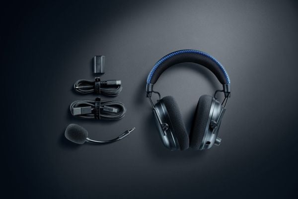 Razer BlackShark V3 Pro - Headset - fullstorlek - trådlös