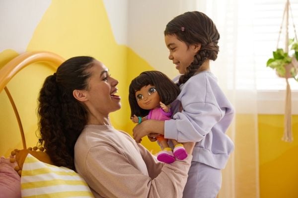 Dora The Explorer Sing & Explore Dora Doll 30 cm