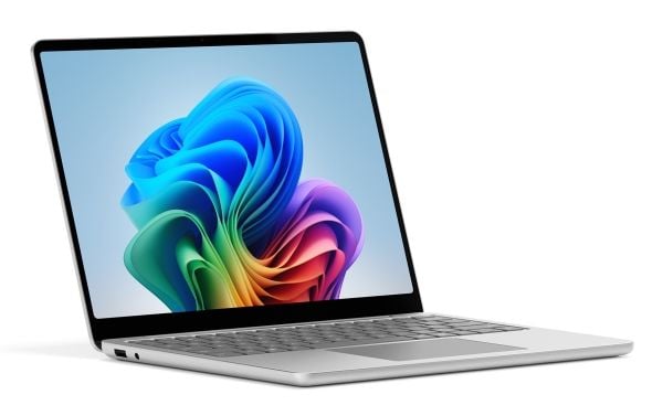 Microsoft Surface Laptop for Business - 13-inch - Copilot+ PC - Snapdragon X Plus - X1P-42-100 / inntil 3.4 GHz - Win 11 Pro - Qualcomm Adreno - 16...