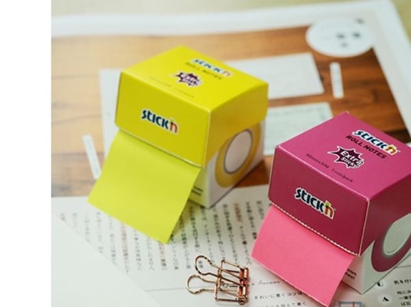 Self-adhesive notes 50mmx10m on roll yellow neon