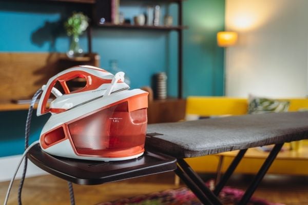 Tefal SV8110 Express Power dampstrykejernsstasjon