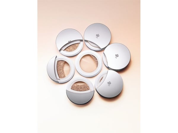 Lancome Miracle Cushion Liquid Cushion Compact SPF23 flytende cushion foundation 025 Beige Naturel 14g