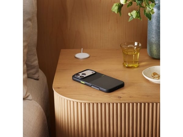 Apple MGJ84LL/A, Suojus, Apple, iPhone 17 Pro Max, 17,5 cm (6.9"), musta