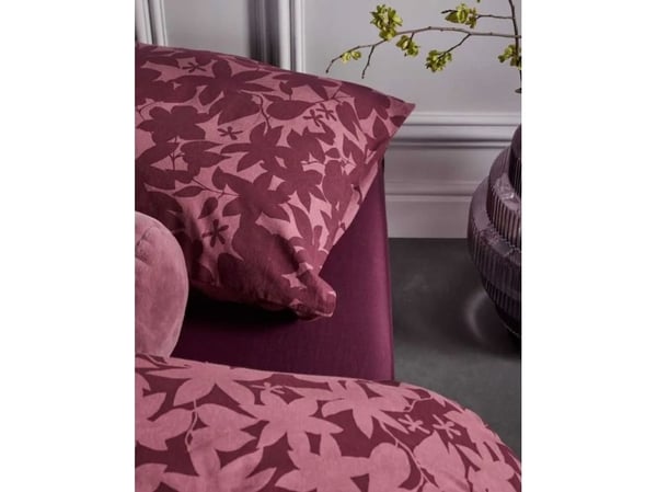 Essenza Imara Burgundy 140x220+60x63