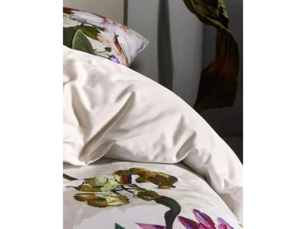 Fleur pussilakana Ecru 140x200-60x63