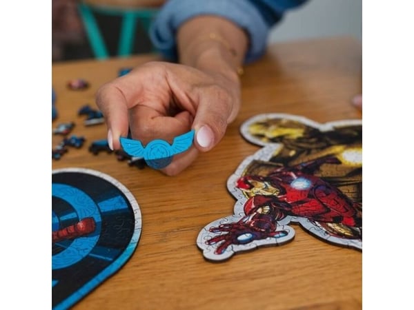 Trefl Träpussel 160 Thanos på tronen TREFL
