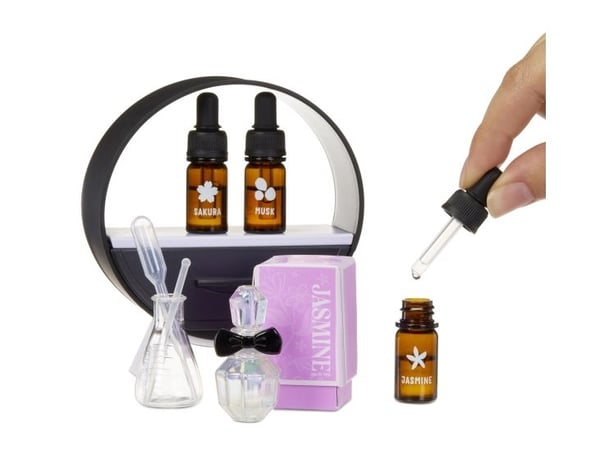 Miniverse Make It Mini Fragrances in PDQ, Lasten tee-se-itse -hajuvesisetti, 8 vuosi/vuosia, Monivärinen