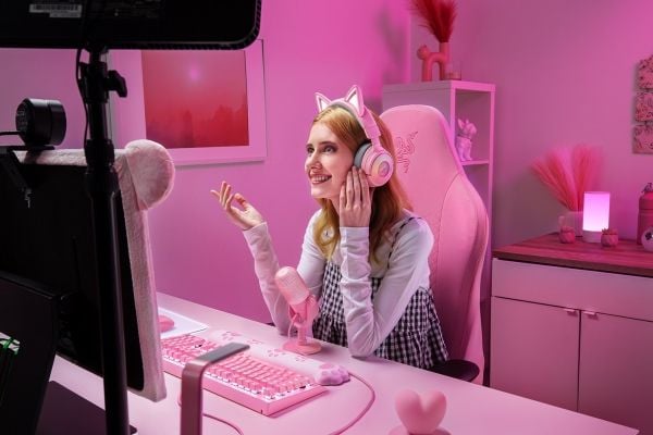 Razer Kraken Kitty V3 Pro - Hodesett - trådløs