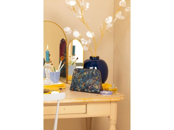 PIP Studio Coby Cosmetic Bag Triangle Medium Tutti i Fiori Blue 24/17x16.5x8cm