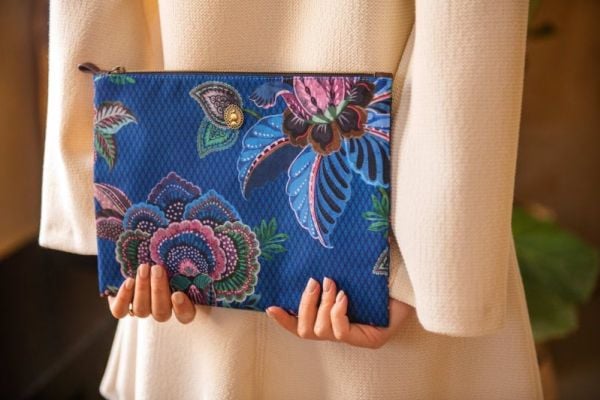 PIP Studio Charly Cosmetic Flat Pouch Large Cece Fiore Blue 30x22x1cm