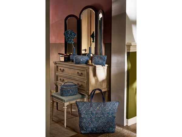 PIP Studio Cleo Beauty Case Daisy Blue