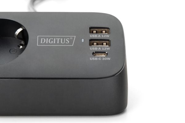 Digitus DA-70625, 1,5 m, Sisätila, Tyyppi E / F, IP20, 1,5 mm², Polykarbonaatti (PC)
