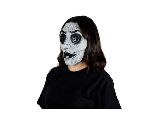 Skrämmande dockmask