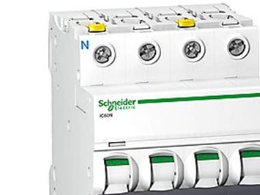 Schneider Electric A9F04710, IP20
