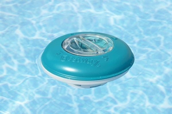Bestway flytende kjemidosser til basseng 16,5 cm + justering av utslippshastighet