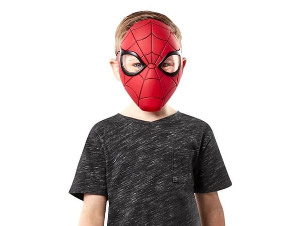 Spider-Man mask, barn