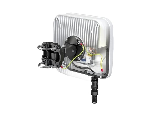 QuWireless QuMax, 6 dBi, 0.694-0.96/1.7-2.2/2.2-2.7 GHz, 4 / 6 dBi, 50 O, 90°, 90°