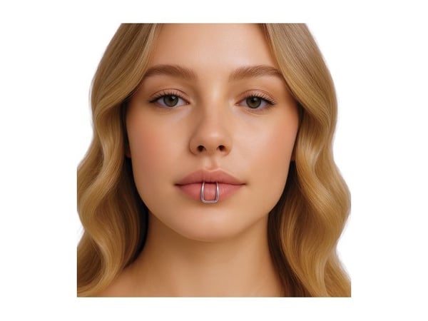 Läpp piercing