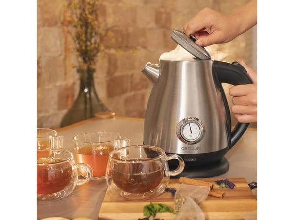 Cecotec Thermosense 620 Retro Steel, 1,7 l, 2200 W, Rustfritt stål, Rustfritt stål, Justerbar termostat, Trådløs