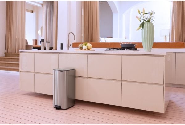 Brabantia Bo Pedal Bin, 30 l, Rektangulær, Stål, Stål, Pedal, Stål