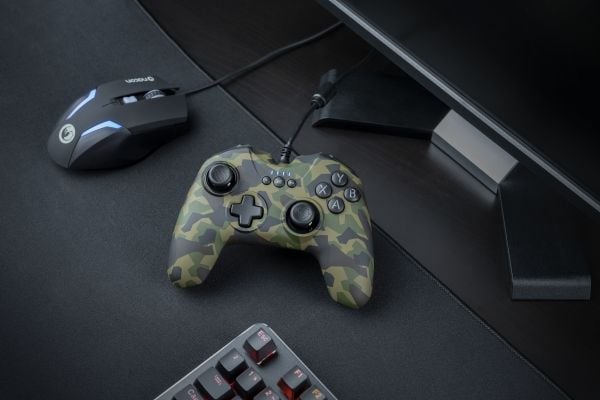 NACON GC-100 Forest Camo, Spelplatta, PC, D-pad, Menyknapp, Kabel, USB, Kamouflage