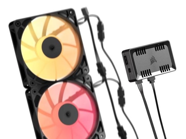 Corsair Commander Duo - Systemfläkt och ljushubb