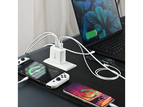 j5create JUP4370EF-N - Strømadapter - 70 watt - PD 2.0, PD 3.0, QC - 4 utgangskontakter (3 x USB-C, USB) - ren hvit