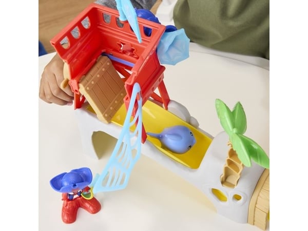 Spidey & Friends Water-Webs Pirate Island Playset