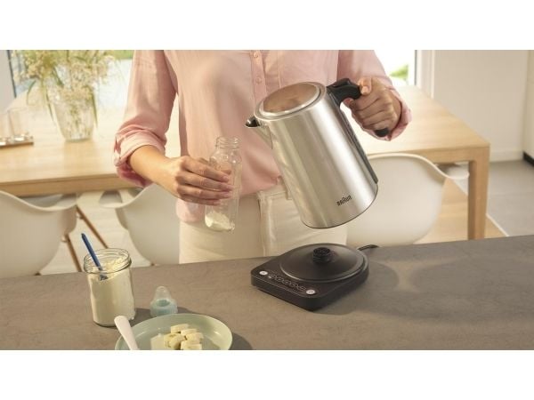 Braun WK 5205 BK, 1,7 l, 2200 W, Svart, Rostfritt stål, Rostfritt stål, Justerbar termostat, Vattennivå indikator