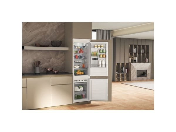 Whirlpool WHC18D011C1 SF, 268 L, No Frost (kjøleskap), SN-T, 9 kg/24h, E, Hvit