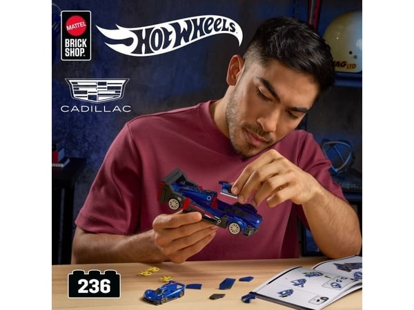 Hot Wheels Brick Shop Speed Series Cadillac GTP
