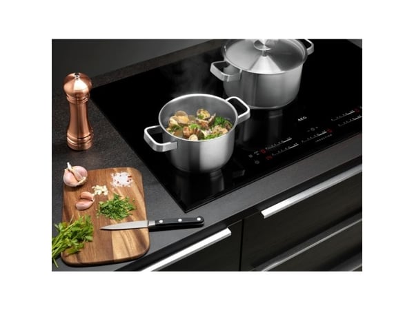 AEG A3SS, Rustfritt stål, Rustfritt stål, Rustfritt stål, Rustfritt stål, Rustfritt stål, Keramikk, Gass, Halogen, Induksjon, Forseglet plate