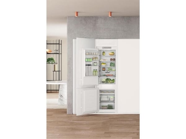 Whirlpool WHC18 T322, 220 L, 32 dB, E, Valkoinen