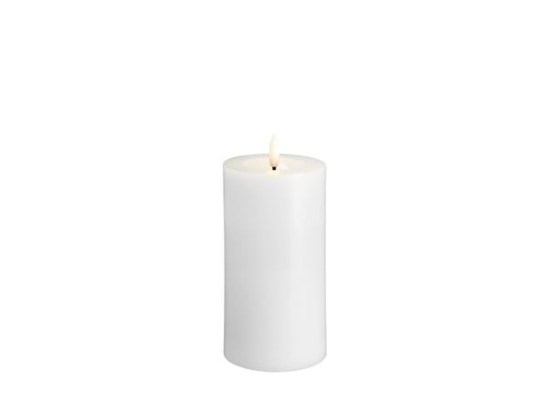 Moods & More LED-blokklys i hvitt med smelte­effekt – Ø 7,4 cm x H 15 cm