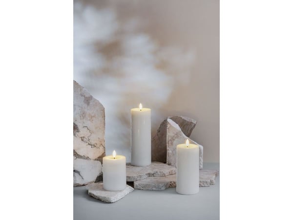 Moods & More LED rustikk blokklys i hvitt med smelte­effekt – Ø 7,4 cm x H 15 cm