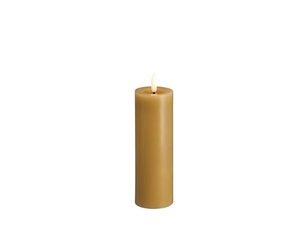 Moods & More LED-blokklys i honey mustard med smelte­effekt – Ø 4,9 cm x H 15 cm