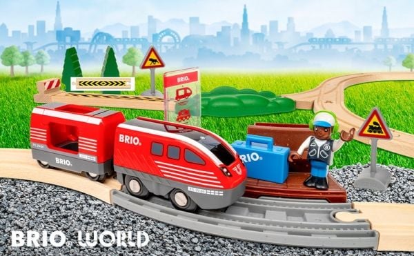 BRIO 36102 Pull Back Trainset